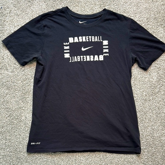 Nike Dri-FIT Black Graphic Tee - Picture 1 of 7